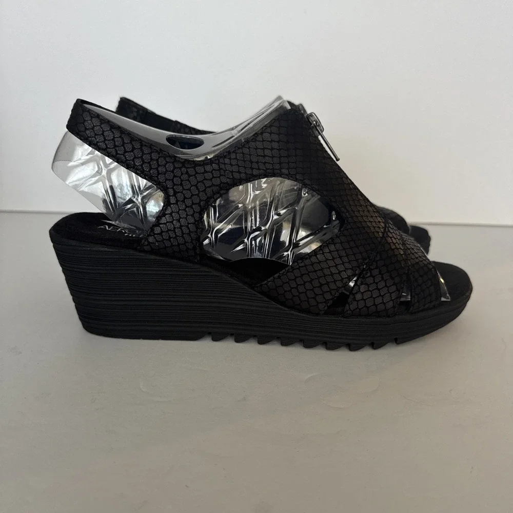 Aerosoles Sandals Duffle Bog Wedge Heel Black Snake Neutral Casual Womens 8 Wide